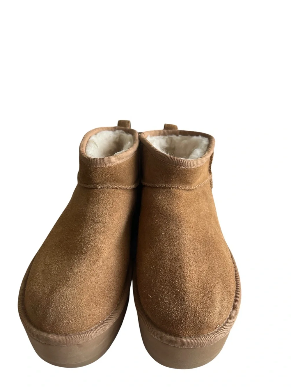 UGG classic ultra mini Tan Suede Platform Boots size 9